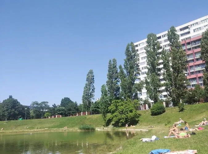 Koloseo Apartment With Parking Pozsony